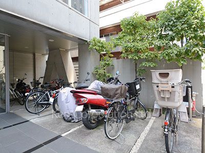  Bicycle-parking Space
