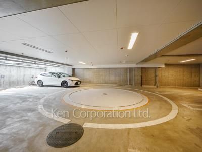  Parking Lot