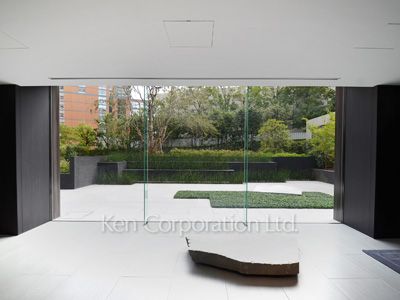 Courtyard/Greenery