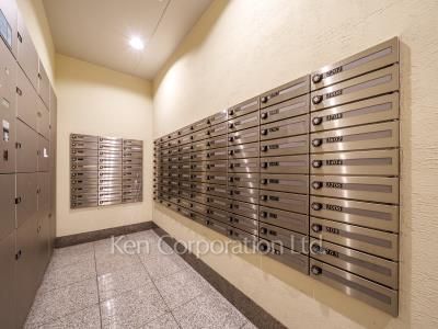  Mail/Delivery box