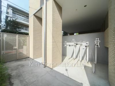  Bicycle-parking Space