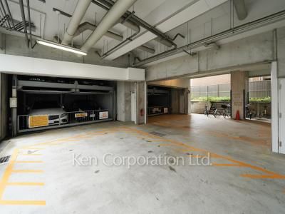  Parking Lot