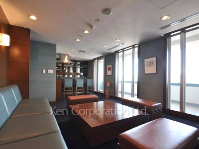  Sky View Lounge