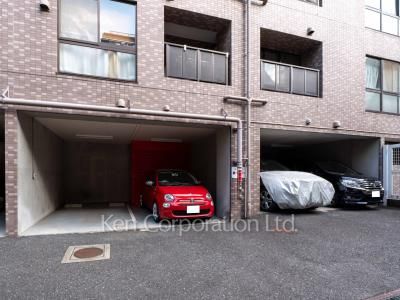  Parking Lot