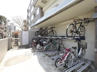  Bicycle-parking Space