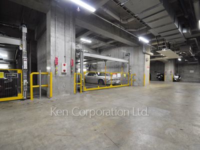 Parking Lot