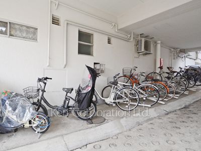  Bicycle-parking Space