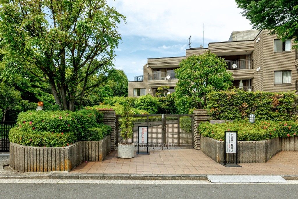 Garden Terrace Yamate for rent | Yokohama Apartments - Ken
