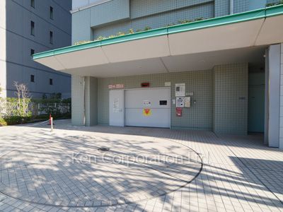  Parking Lot