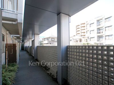  Corridor