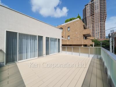 Roof Balcony
