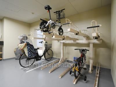  Bicycle-parking Space