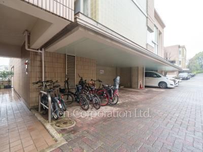  Bicycle-parking Space