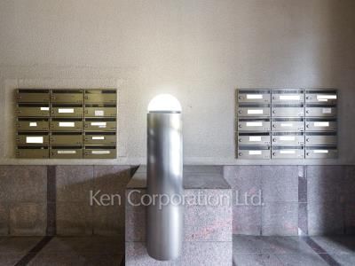  Mail/Delivery box