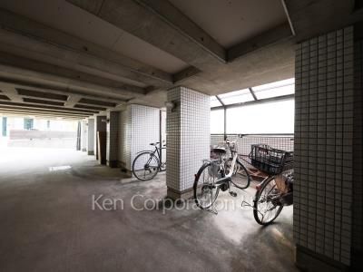  Bicycle-parking Space