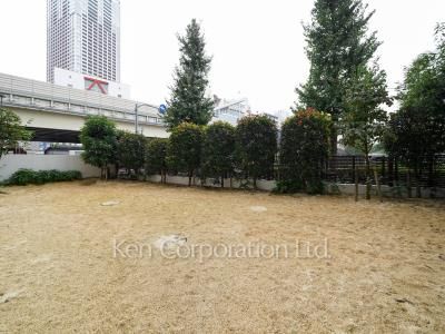 Pet care facility