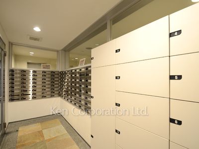  Mail/Delivery box