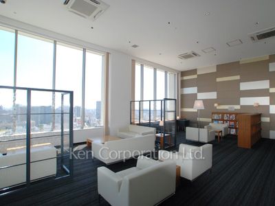  Sky View Lounge