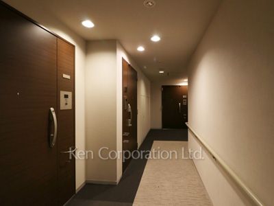  Corridor