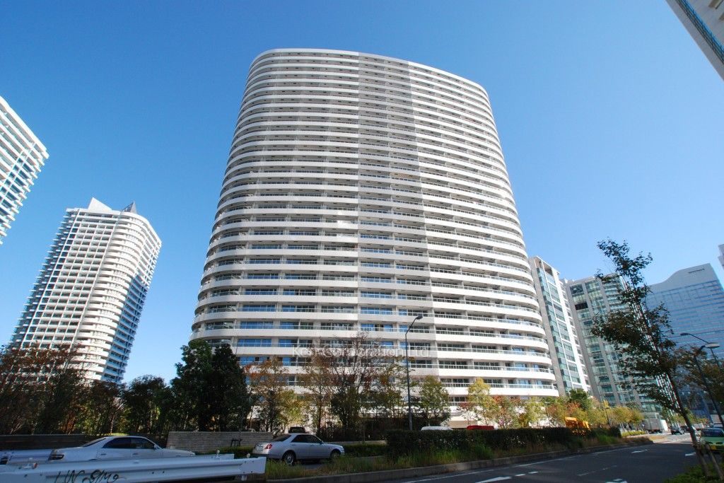 日本未入荷!!! ★ MUSINSA ★ Terrace Shop M002 MM M.M.Towers The West for rent | Yokohama Apartments - Ken