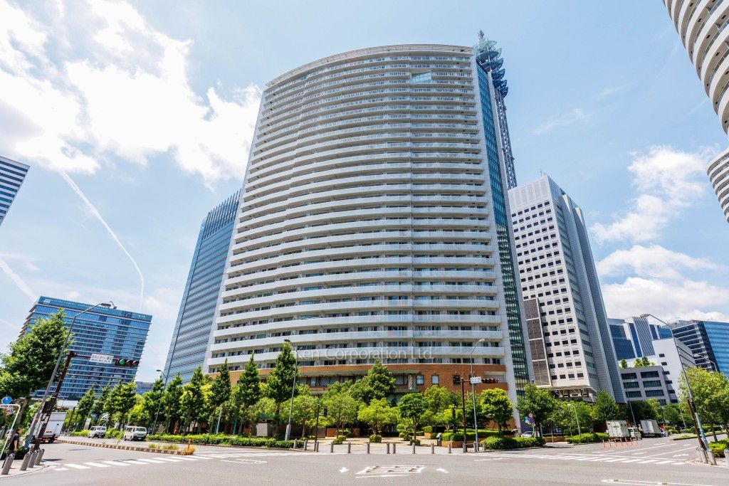 Minatomirai Mid Square The Tower Residence for rent