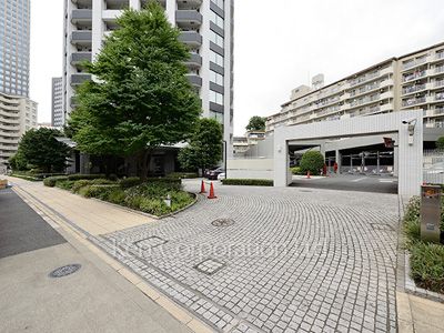  Parking Lot