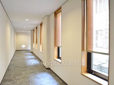  Corridor
