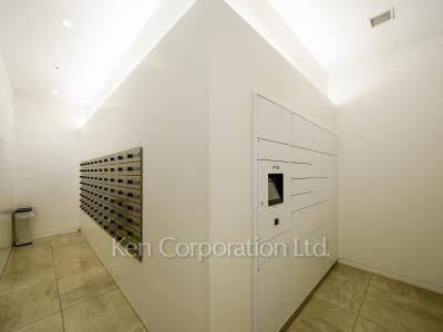  Mail/Delivery box