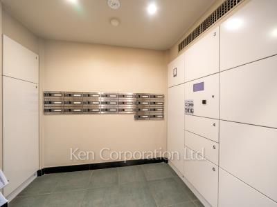 Mail/Delivery box