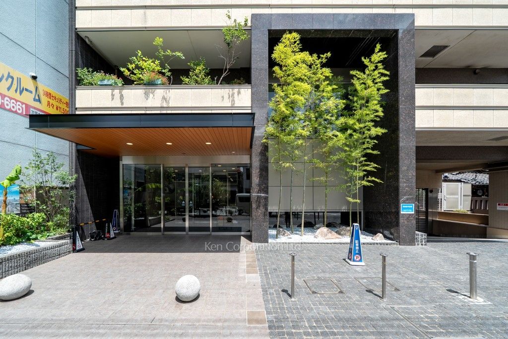 Prime Urban Shinjuku Natsumezaka Tower Residence for rent | Tokyo