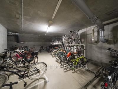  Bicycle-parking Space