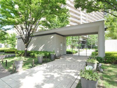 Building entrance
