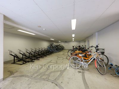  Bicycle-parking Space