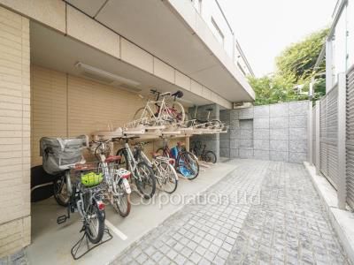  Bicycle-parking Space