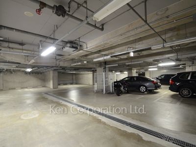 Parking Lot