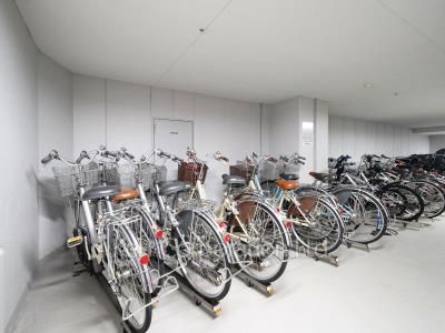 Common Facilities
