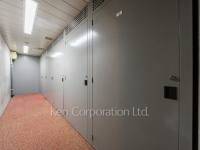 Trunk room