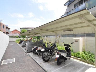  Bicycle-parking Space