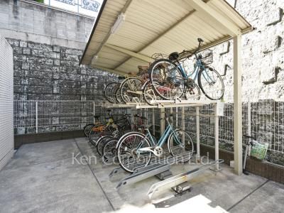 Bicycle-parking Space