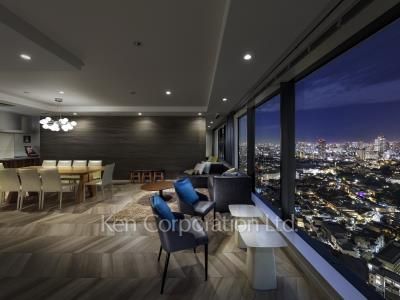  Sky View Lounge