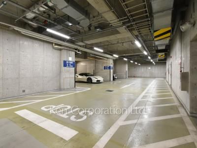  Parking Lot
