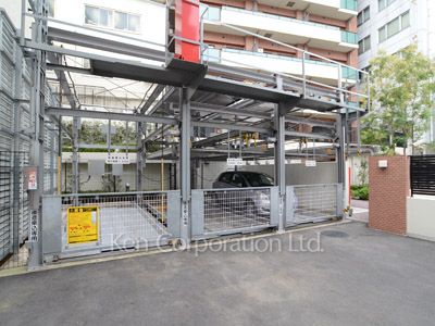  Parking Lot