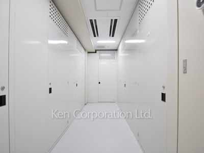Trunk room