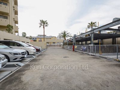  Parking Lot
