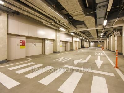  Parking Lot