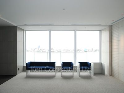 Sky View Lounge