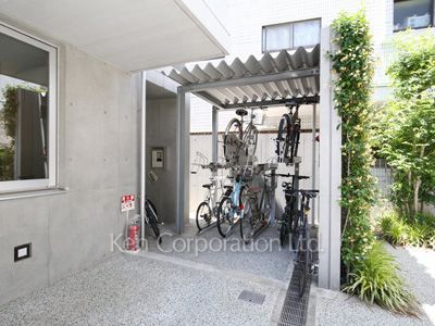  Bicycle-parking Space