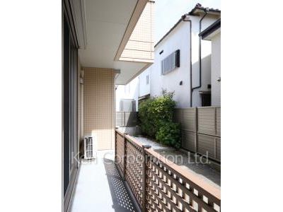 Courtyard/Greenery