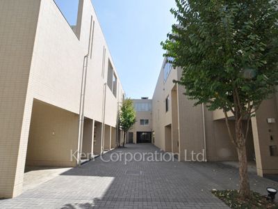 Courtyard/Greenery