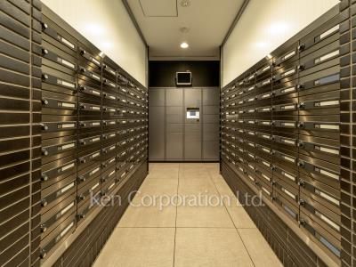  Mail/Delivery box